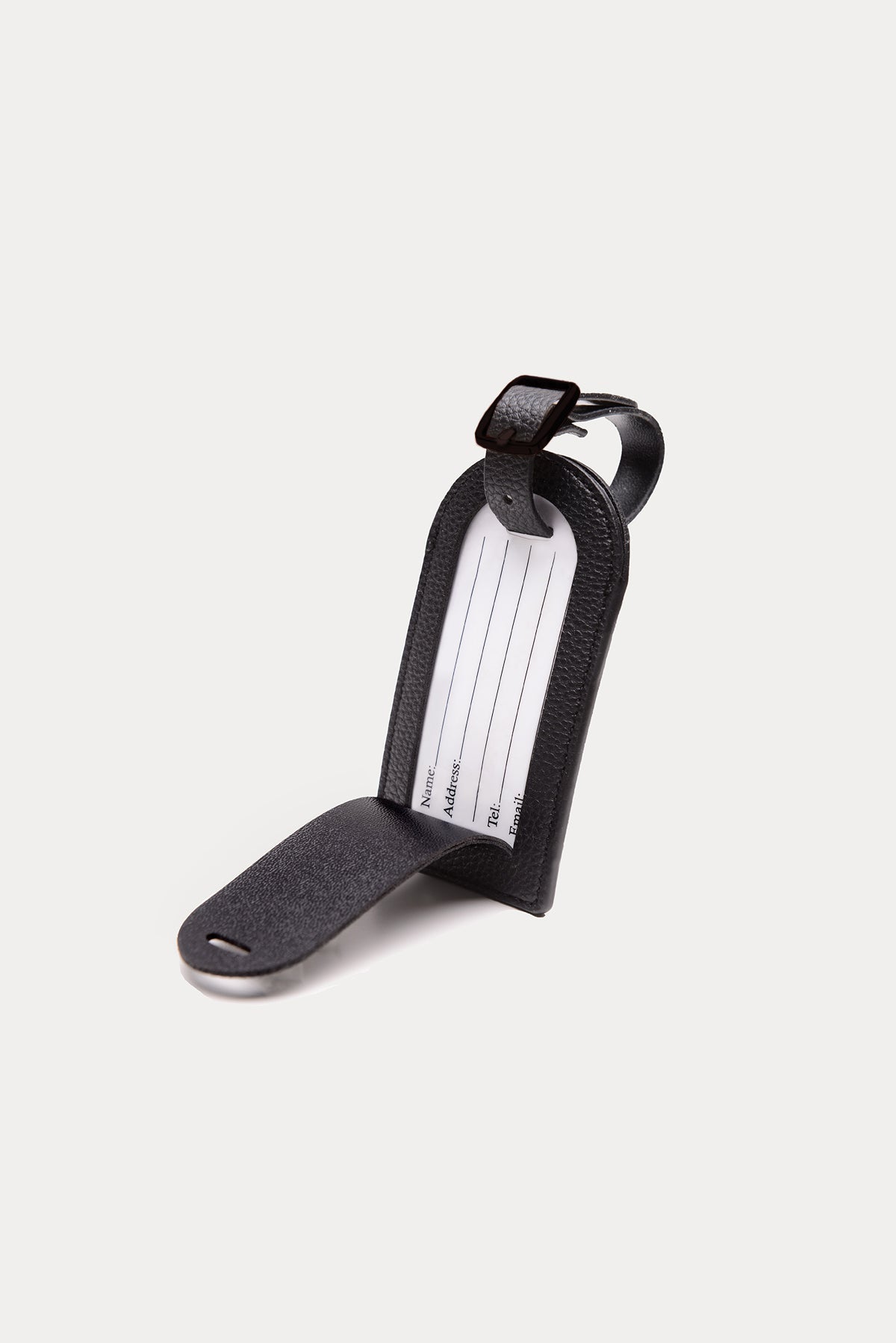 מארז מתנה: כיסוי לדרכון + תג מזוודה + 2 תיקי איפור/רחצה (רגיל+קטן)