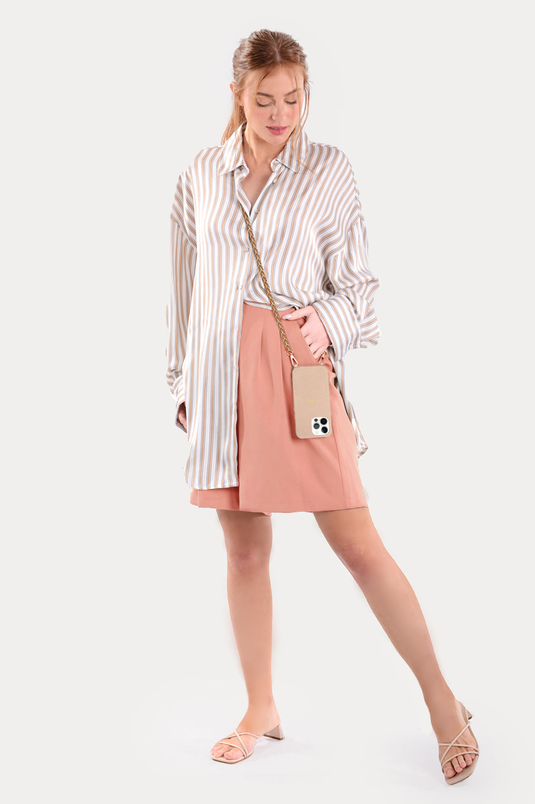 כיסוי בז' + שרשרת בז' זהב בלייק