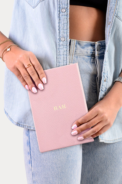 מארז מתנה: יומן שנתי + קלמר