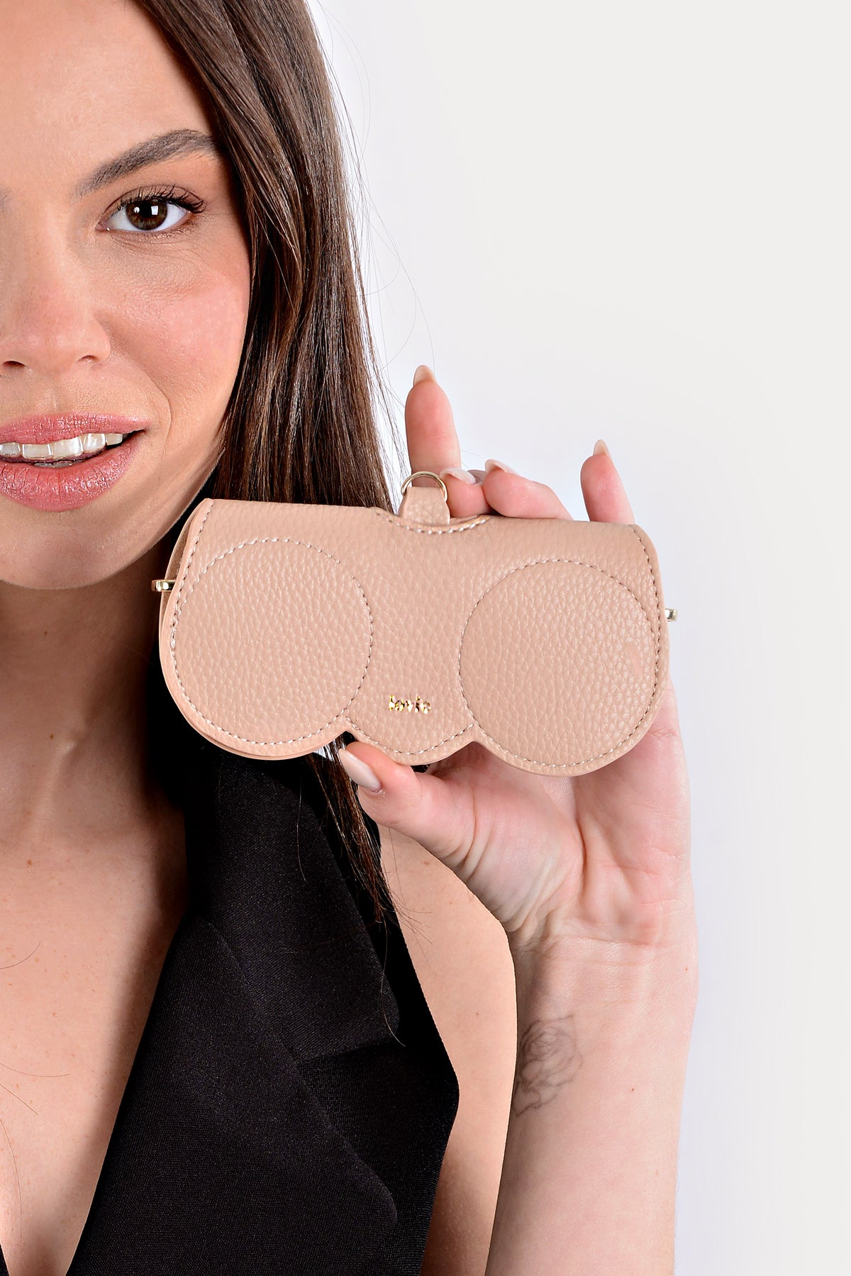 מארז מתנה: כיסוי לדרכון + כיסוי למשקפיים