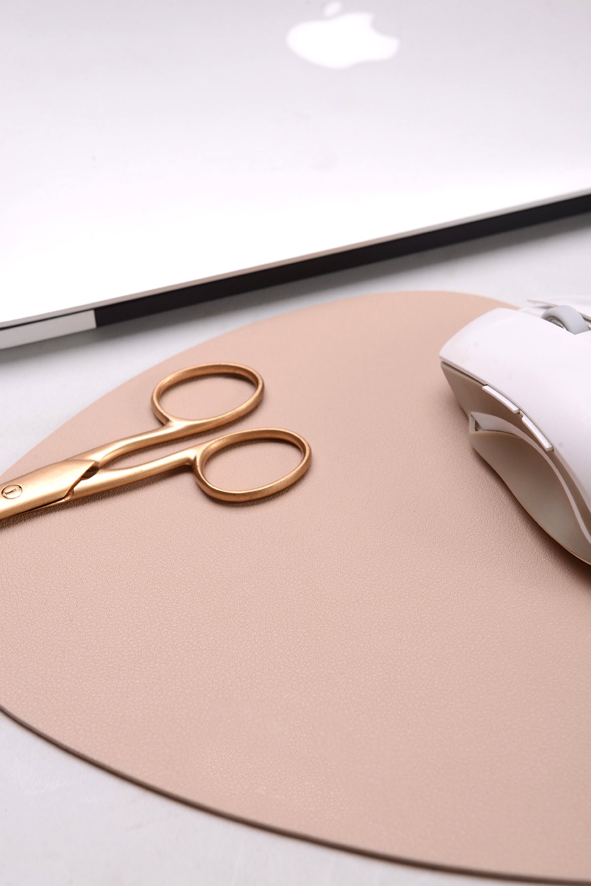 OUTLET - פד לעכבר עם הטבעת זהב O.N