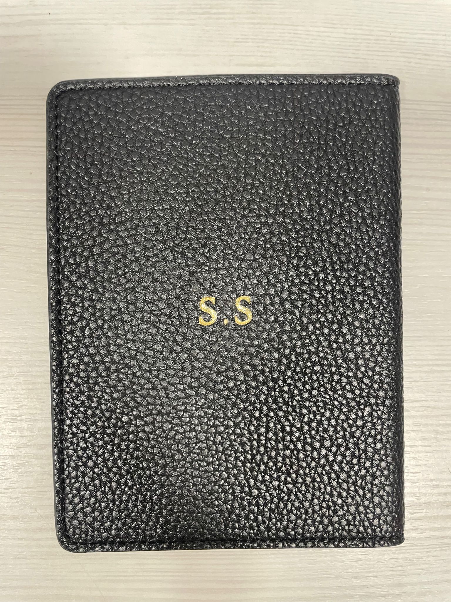 OUTLET - כיסוי לדרכון עם הטבעת זהב S.S