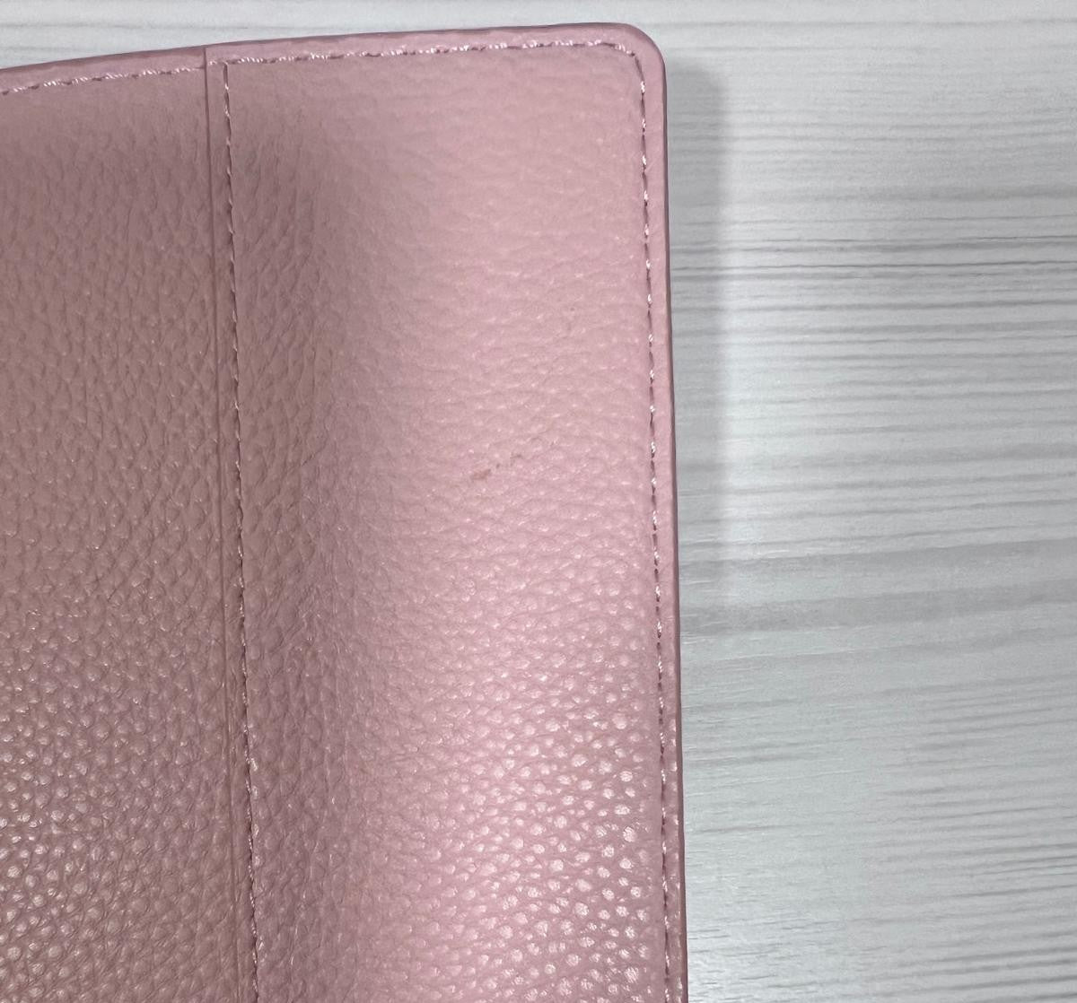 OUTLET - כיסוי לדרכון עם הטבעה ללא צבע OB