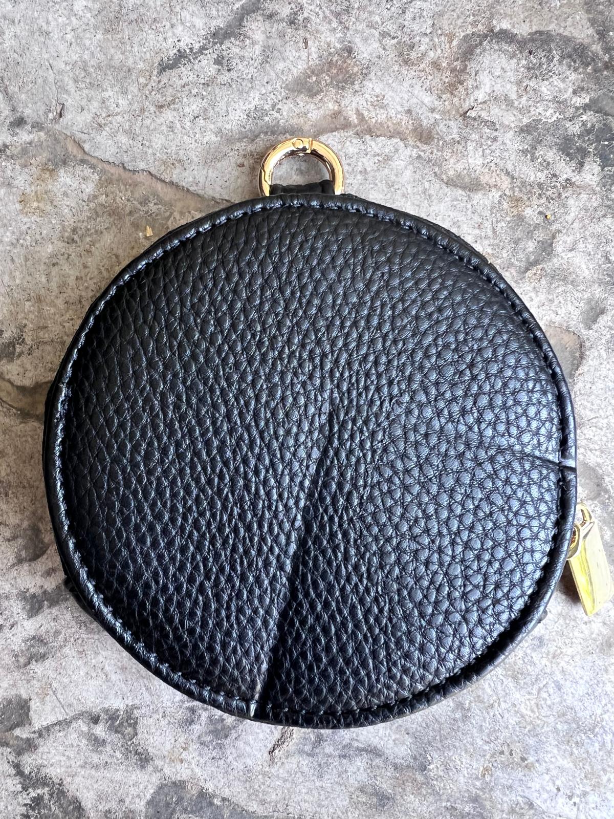 OUTLET ארנק עגול לכרטיסי אשראי ומטבעות