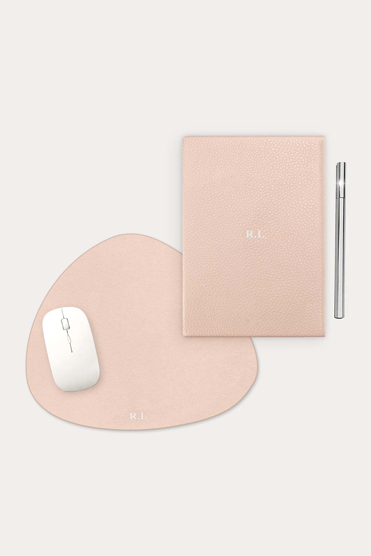 מארז מתנה לסטודנטית: מחברת + פד לעכבר