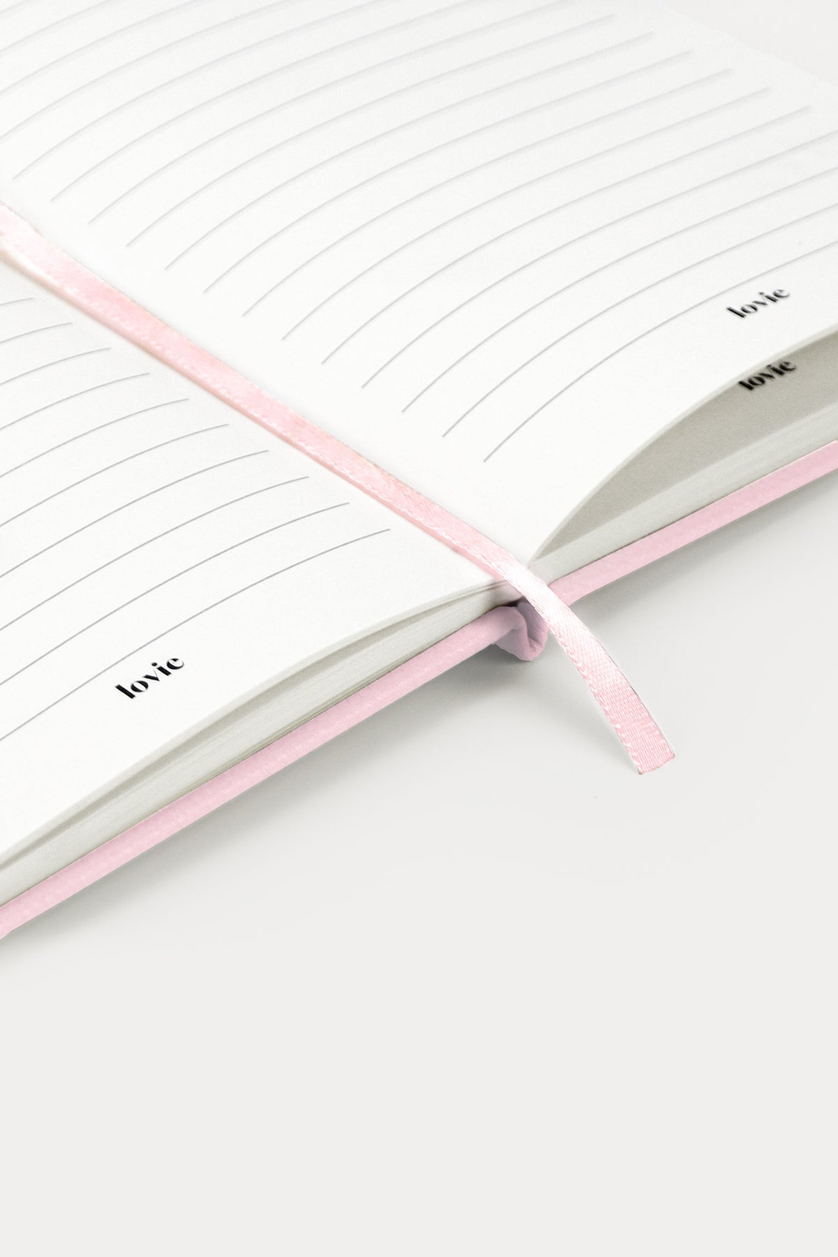 OUTLET - מחברת עור טבעוני ורודה עם הטבעת זהב לירז עובדיה