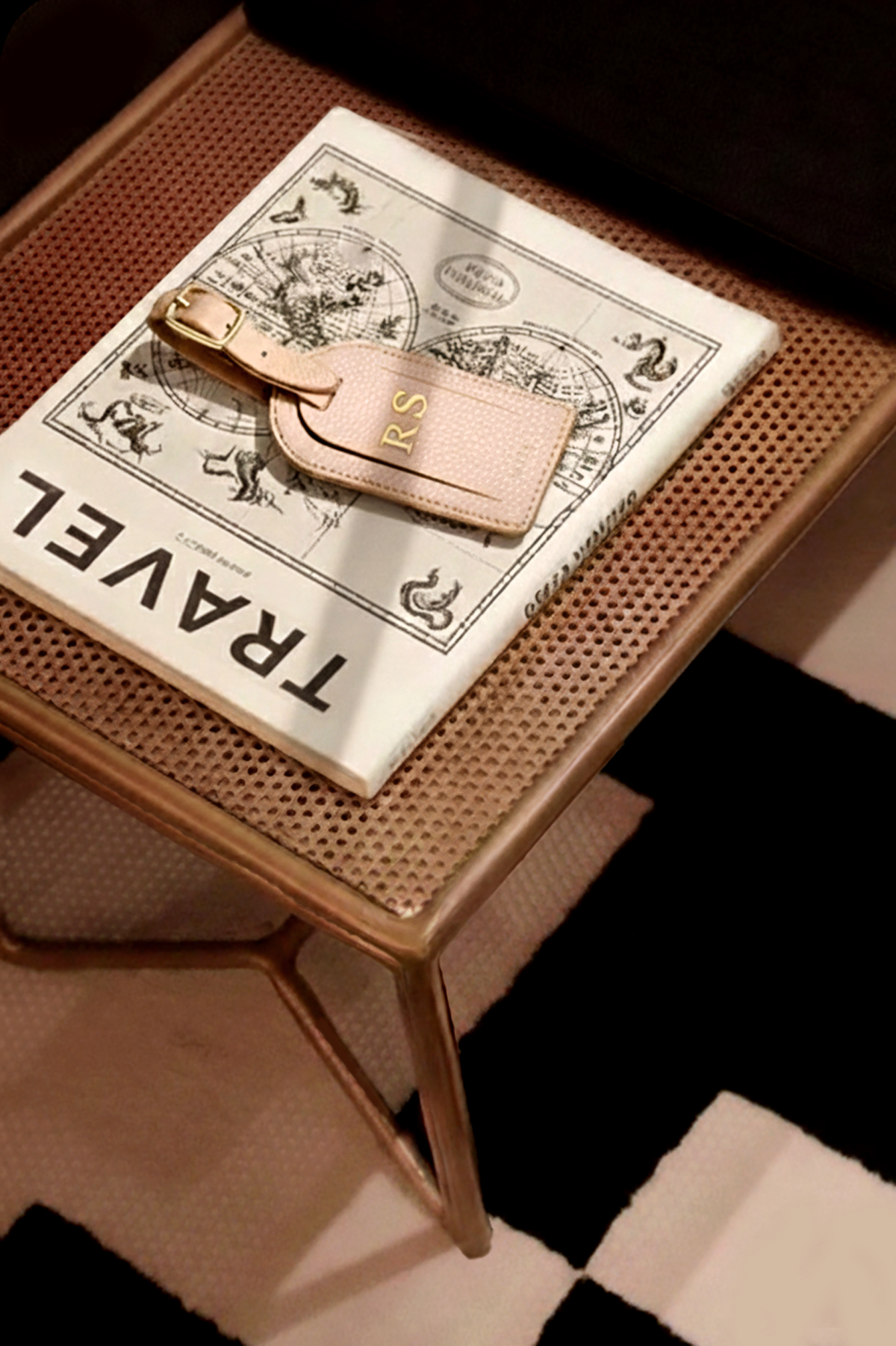 מארז מתנה: שרוול כיסוי לדרכון + תג מזוודה