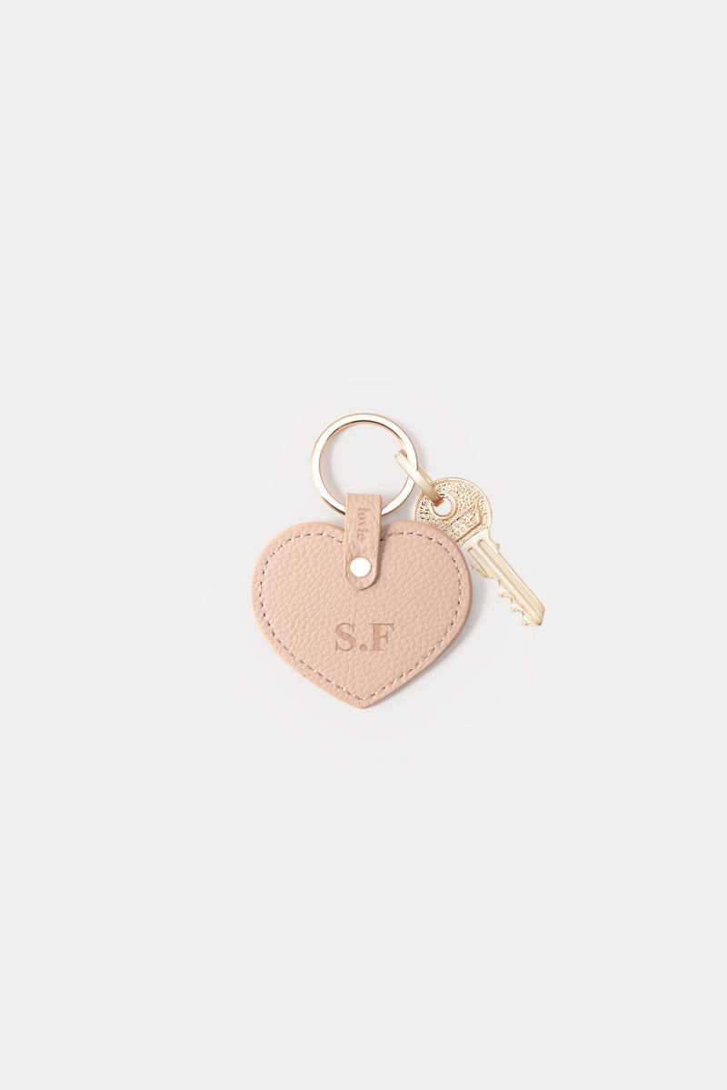 מתנה לסוכות: יומן + מחזיק מפתחות לב + דבש + שוקולד