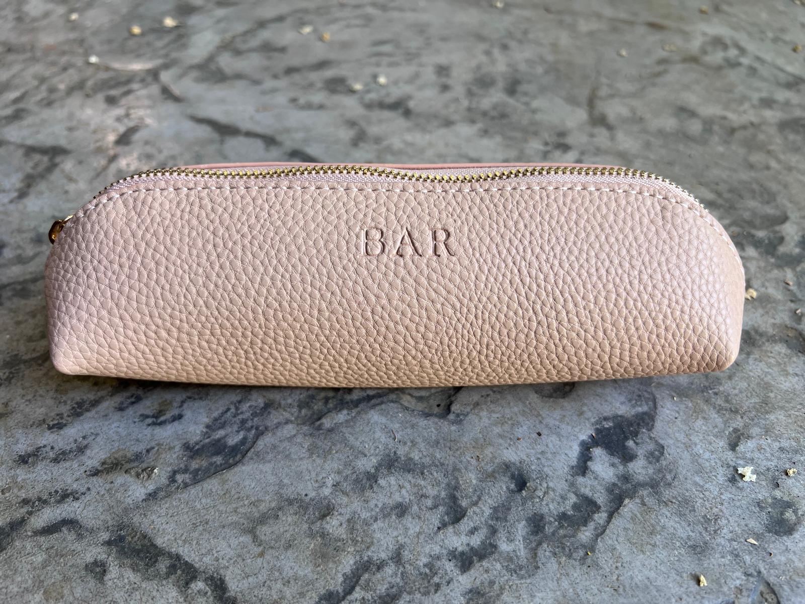 OUTLET - קלמר עם הטבעה ללא צבע BAR